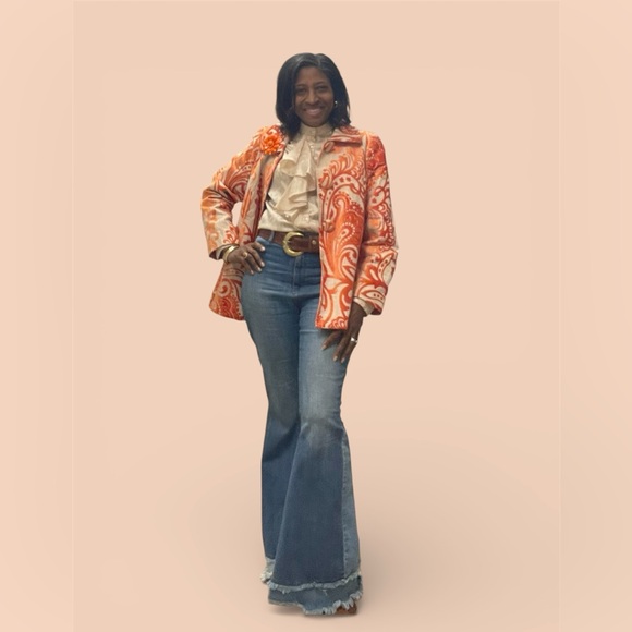 100-200- $5 2/25- CLEAR THE RACK SALE!! NO HOLDS! - Picture 3 of 16